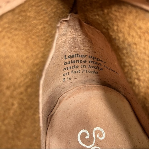 Seychelles Anthropologie Brand gray suede leather heel lace up booties size 9.5 - Picture 8 of 11